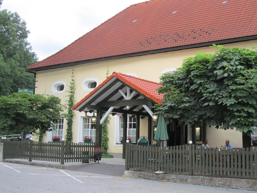 Schlossbrauerei Weinberg - Erste Ooe. Gasthausbrauerei Kefermarkt المظهر الخارجي الصورة